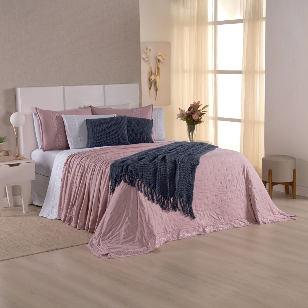 [10 PEÇAS] Jogo de Cama Serena Percal 300 Fios Bordado Inglês + Kit de Toalhas Premium de Brinde