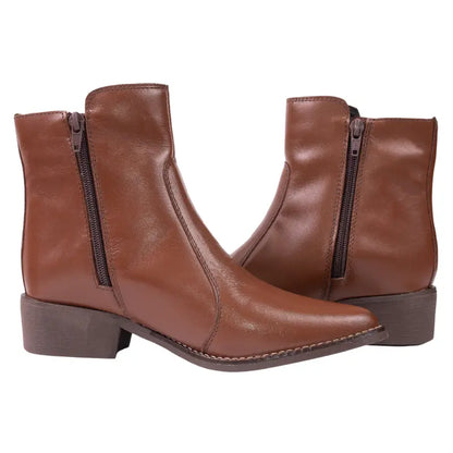 [COMPRE 1 E LEVE 2] Bota Feminina de Couro Legítimo com Cano Curto e Zíper Lateral + Bolsa Transversal de Brinde