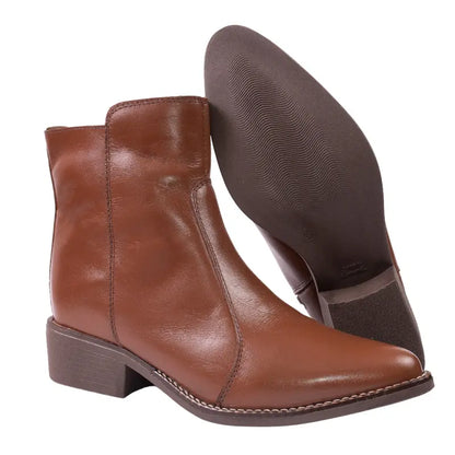 [COMPRE 1 E LEVE 2] Bota Feminina de Couro Legítimo com Cano Curto e Zíper Lateral + Bolsa Transversal de Brinde